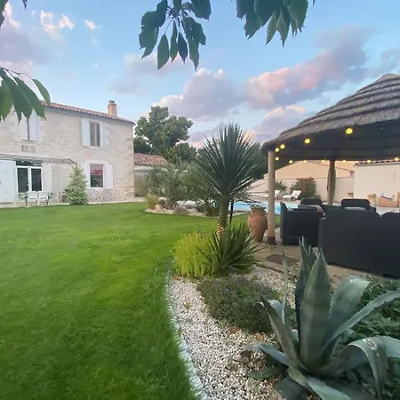 Βίλα Maison Charentaise Avec Grande Piscine *